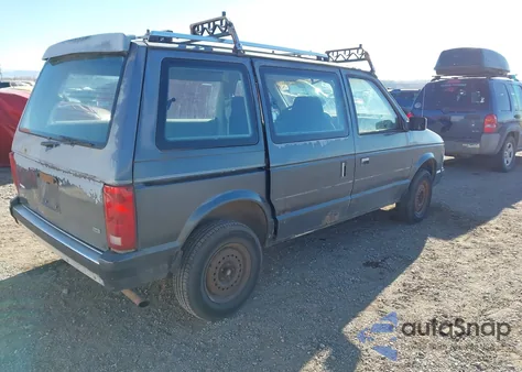 1988 Plymouth Voyager Se z USA, uszkodzony, nr VIN 2P4FH4136JR561454